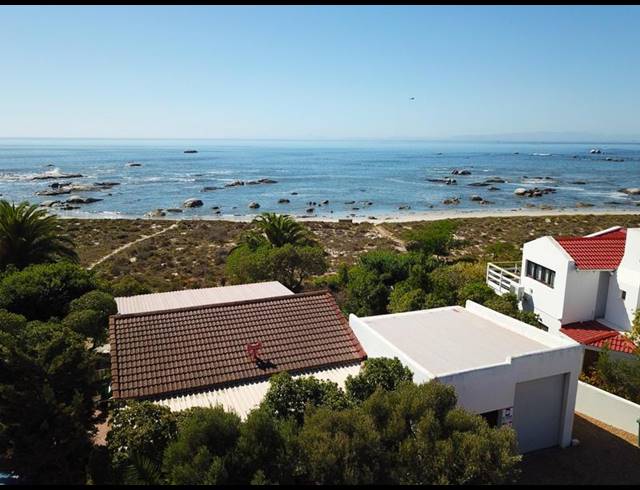 2 BEDROOM HOUSE FOR SALE IN HANNASBAAI
